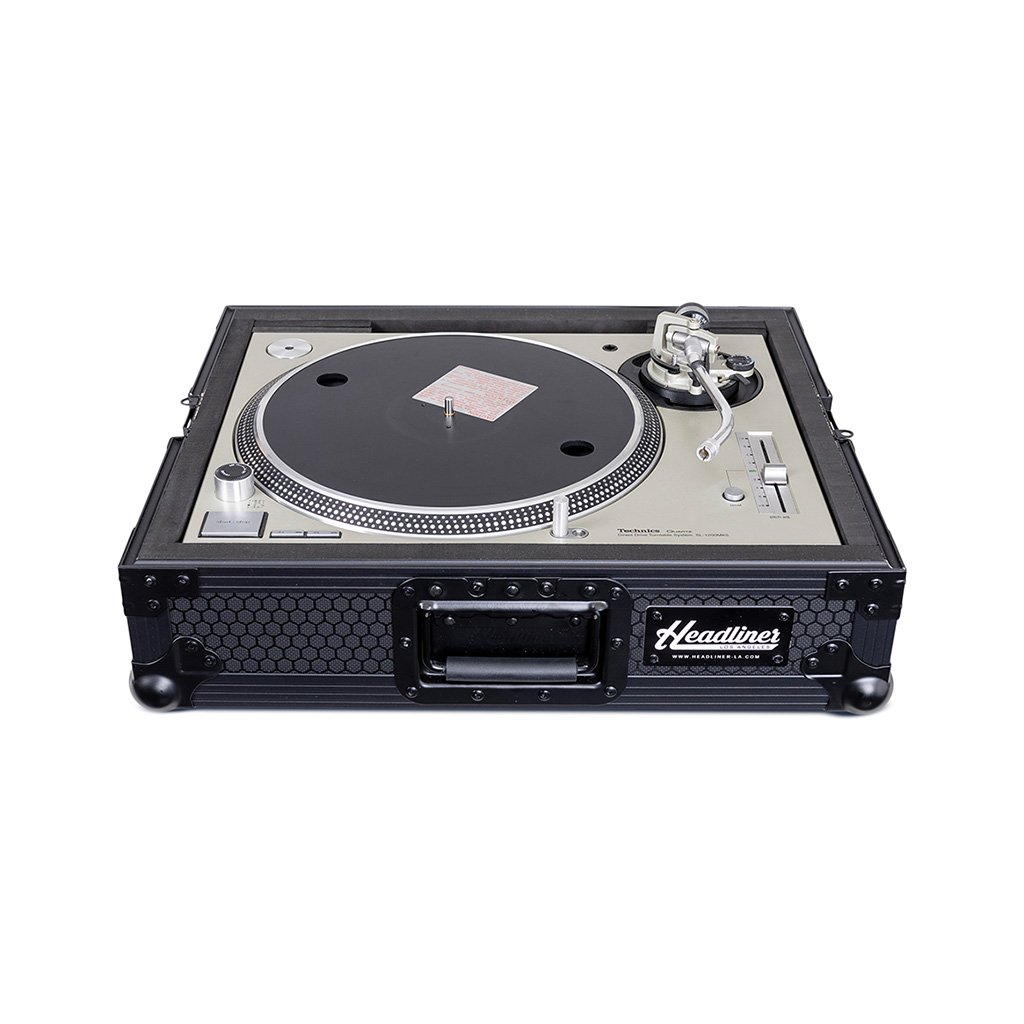 Pitch Black Turntable Flight Case gallery 1