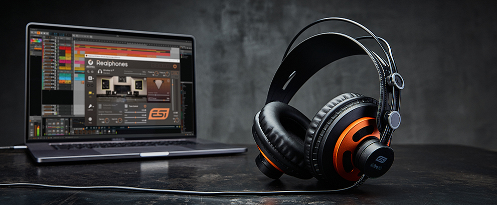 ESI eXtra 10 High Quality Monitoring Headphones with dSONIQ Realphones Modeling Software gallery 1