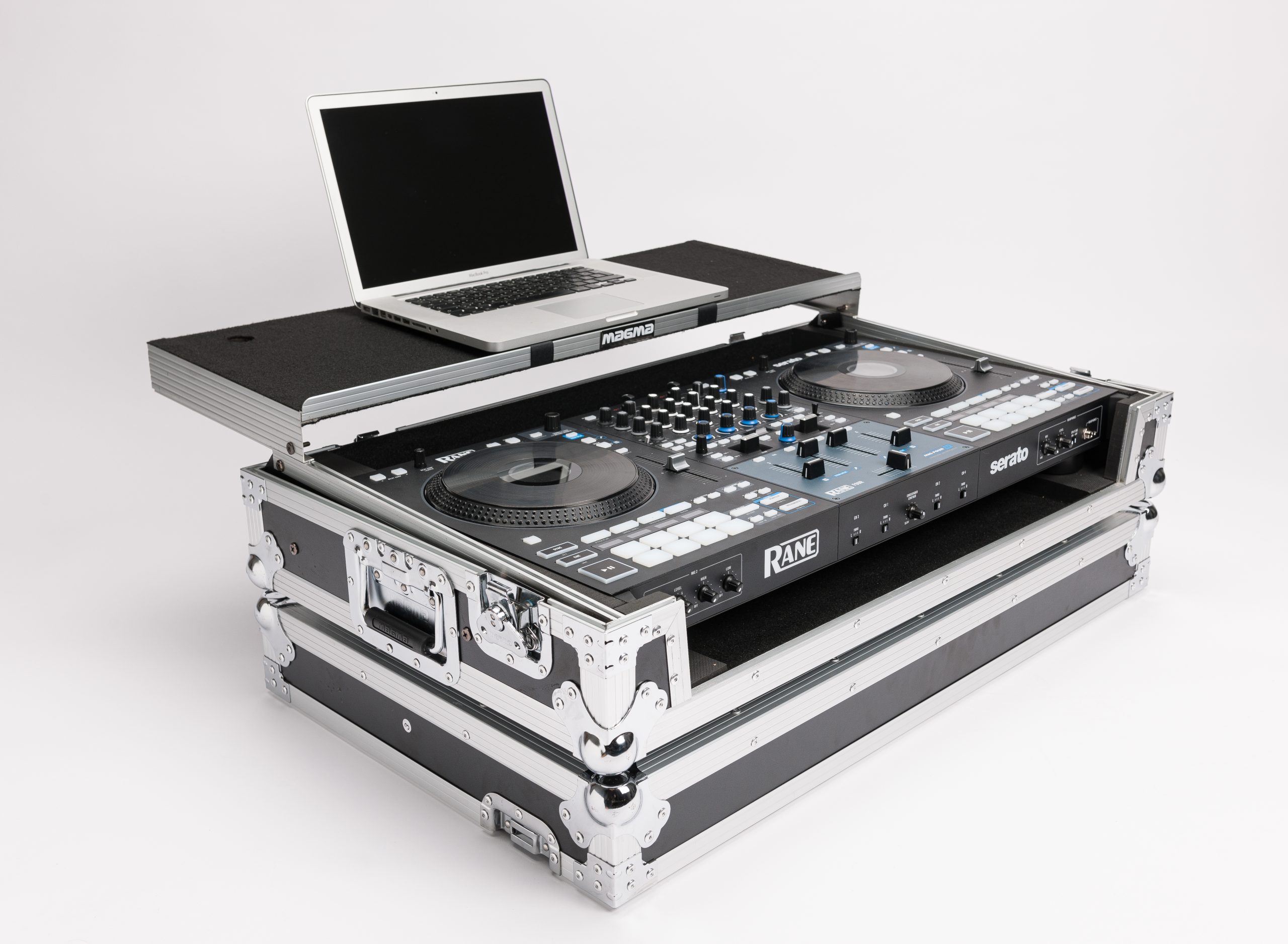 Magma DJ-Controller Workstation Rane Four w/ Wheels gallery 6