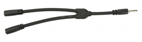 Pig Hog Solutions - 6" Y Cable, Stereo 3.5MM(M)-Dual 3.5mm (F)