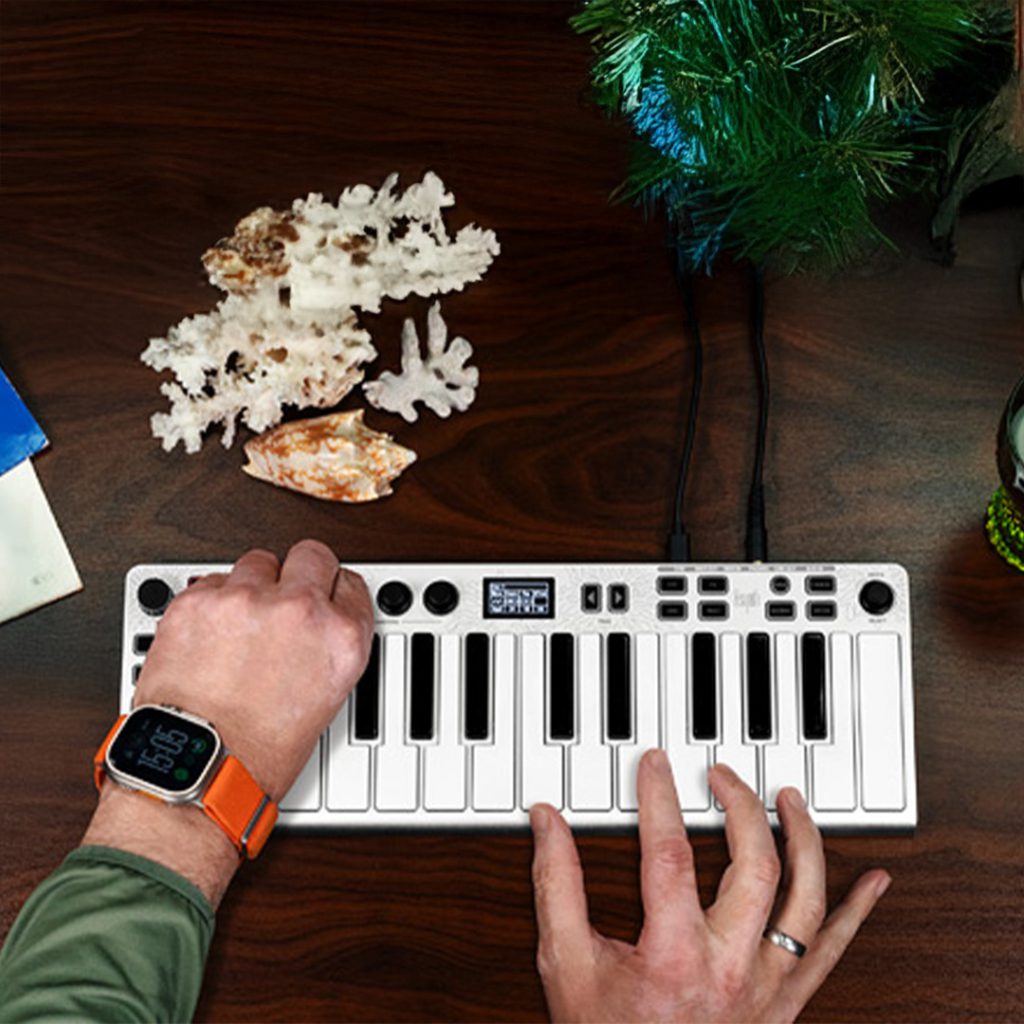 ESI :: XSynth – The Ultra-Thin “Do-Everything” Synth You Can Throw in a Backpack